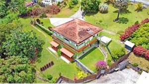 maison à la vente -   97240  LE FRANCOIS, surface 303 m2 vente maison - UBI432388175